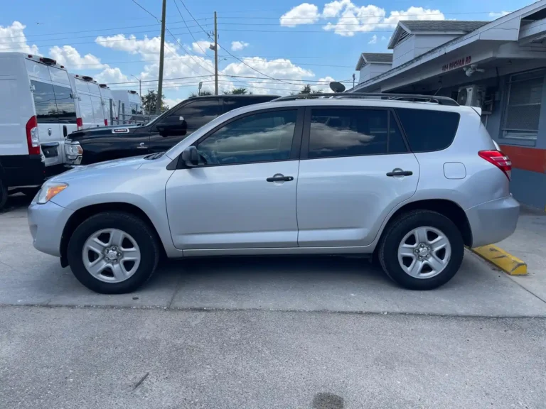 2009-toyota-rav4-011810 (2)