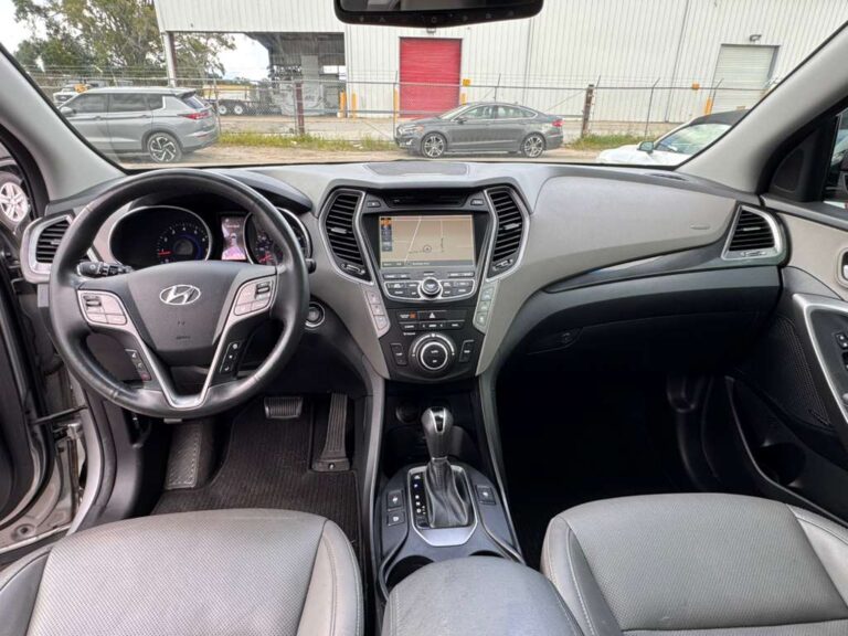 2016-hyundai santa fe se 158370 (9)