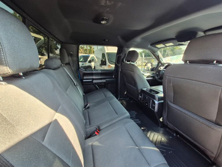2019-ford-xlt-F09514 (10)