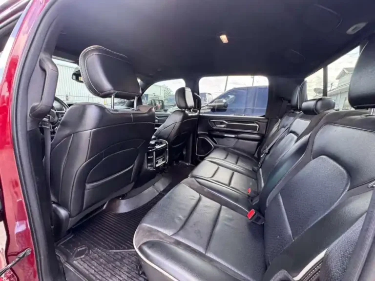 2019-ram-1500-laramie-738987 (14)