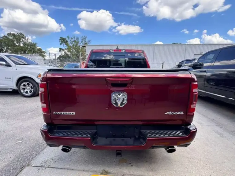 2019-ram-1500-laramie-738987 (3)