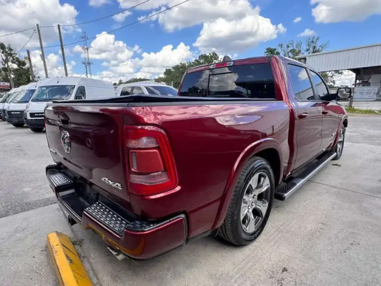 2019-ram-1500-laramie-738987 (6)