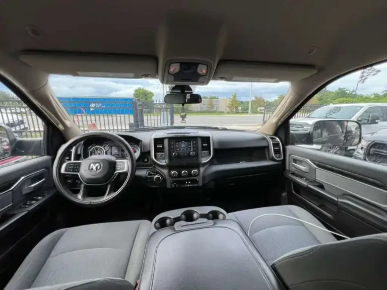 2019-ram-2500-big-horn-544515 (13)