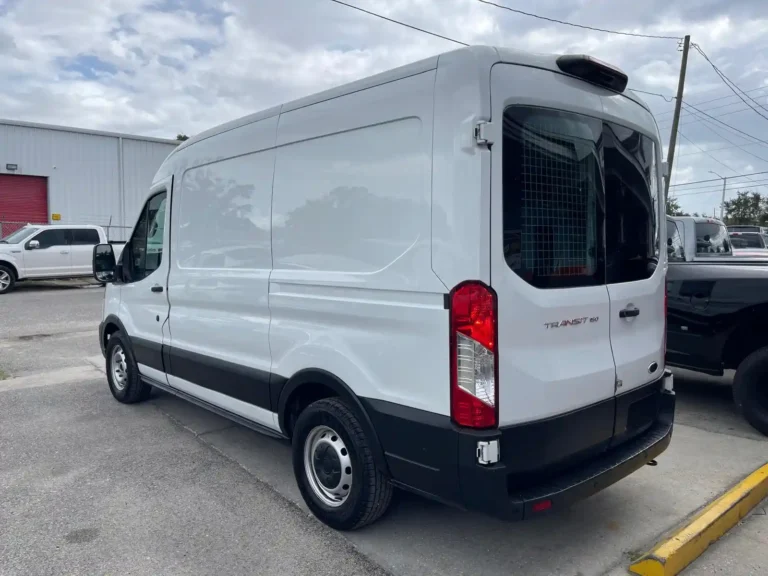 2020 ford transit 150 a54498 (9)