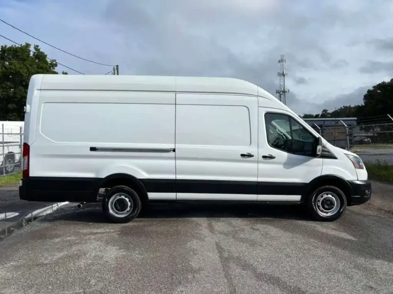 2021-ford-transit-250-a77109 (8)