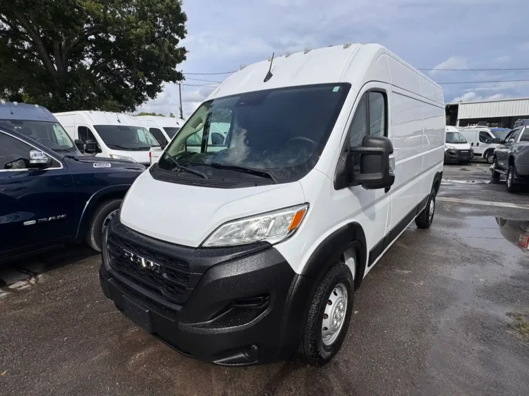 2023-ram-promaster-2500-506422 (3)