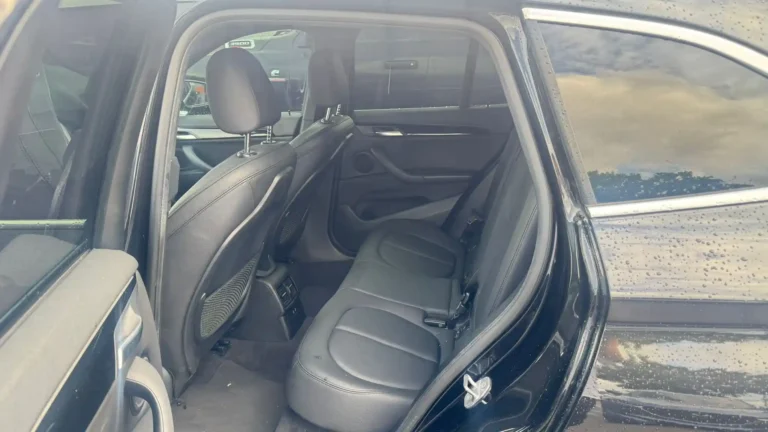 BMW X1 L89345 (15)
