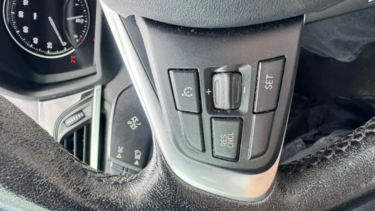 BMW X1 L89345 (21)