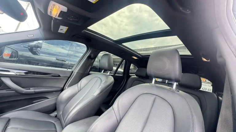 BMW X1 L89345 (9)
