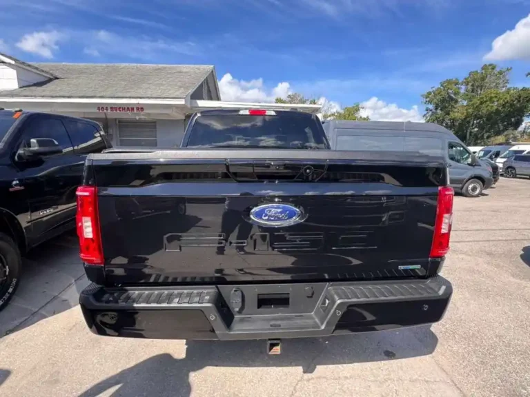 ford-f-150-xlt-2021-A07944 (5)