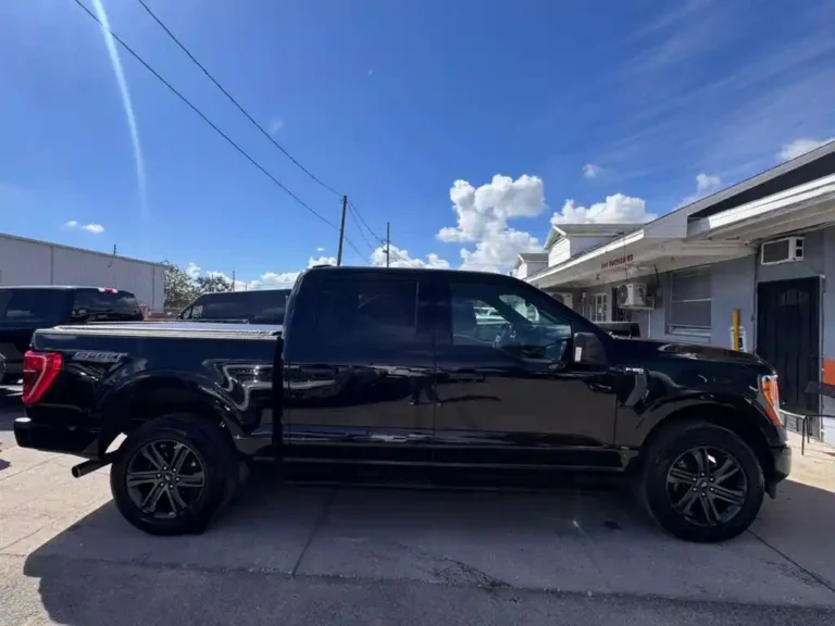 ford-f-150-xlt-2021-A07944 (6)