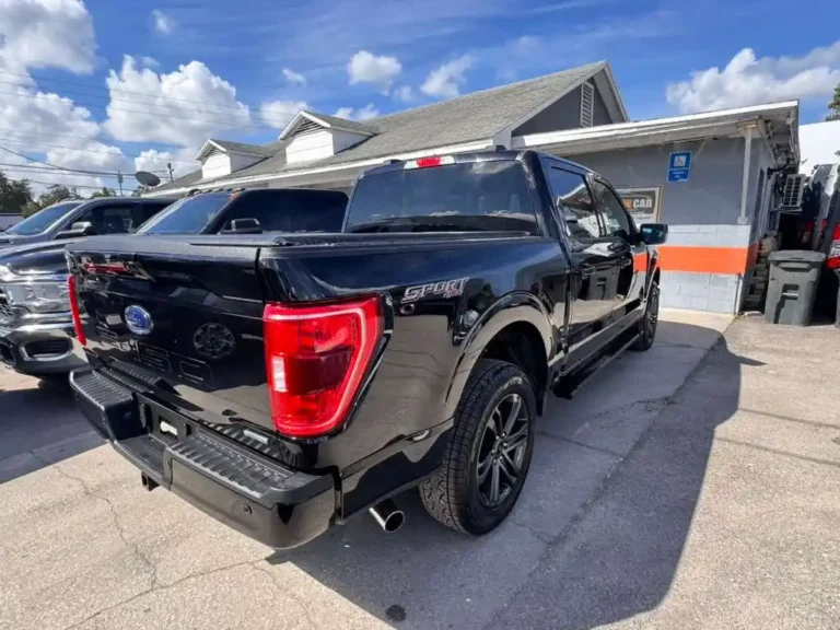 ford-f-150-xlt-2021-A07944 (9)