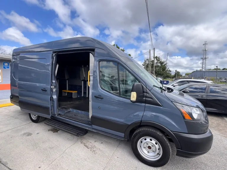 ford-transit-250-2019-b13181 (10)