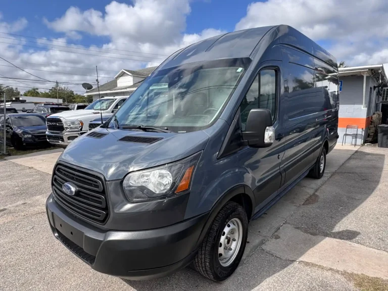 ford-transit-250-2019-b13181 (4)