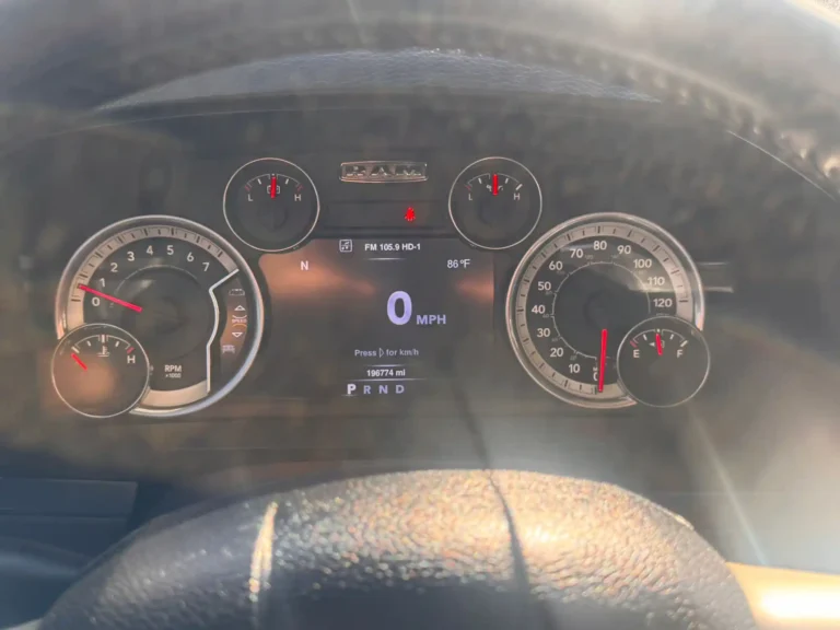 ram-1500-laramie-20196-215744 (10)