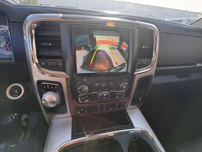 ram-1500-laramie-20196-215744 (11)