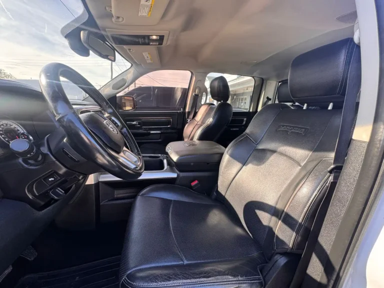 ram-1500-laramie-20196-215744 (12)
