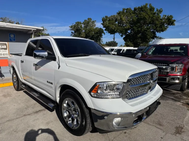 ram-1500-laramie-20196-215744 (2)