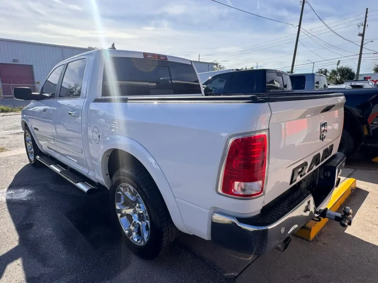 ram-1500-laramie-20196-215744 (7)