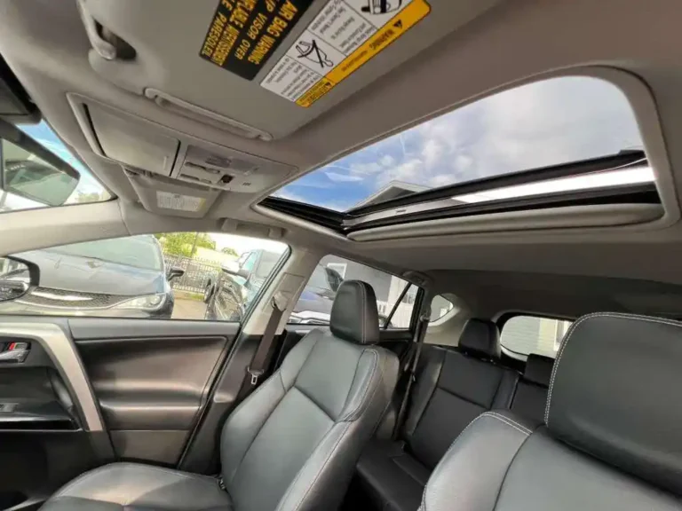 toyota rav4 2017 127620 (10)