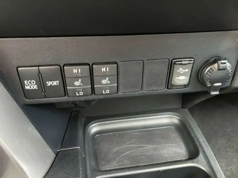toyota rav4 2017 127620 (15)