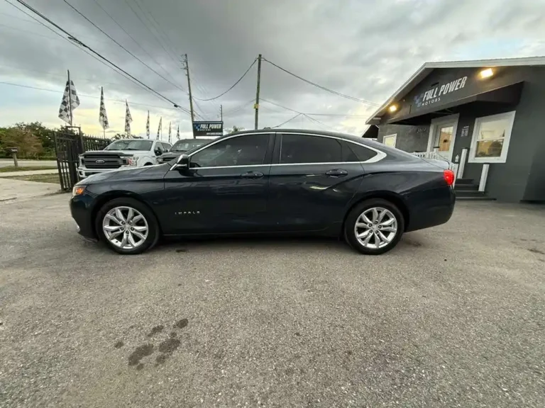 2018 chevrolet impala lt sedan 151594 (1)