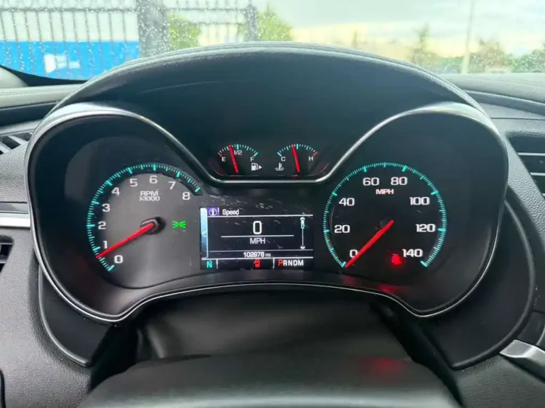 2018 chevrolet impala lt sedan 151594 (13)