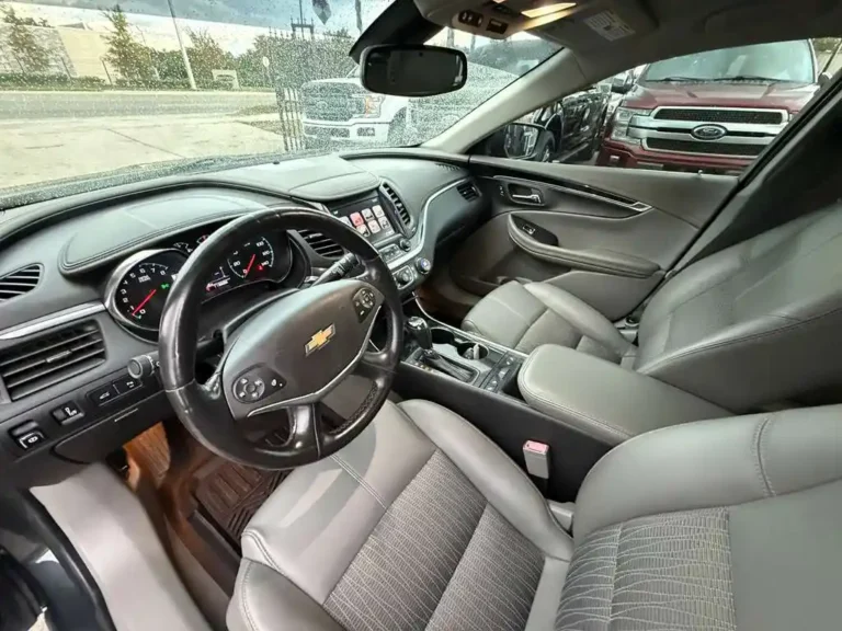 2018 chevrolet impala lt sedan 151594 (9)