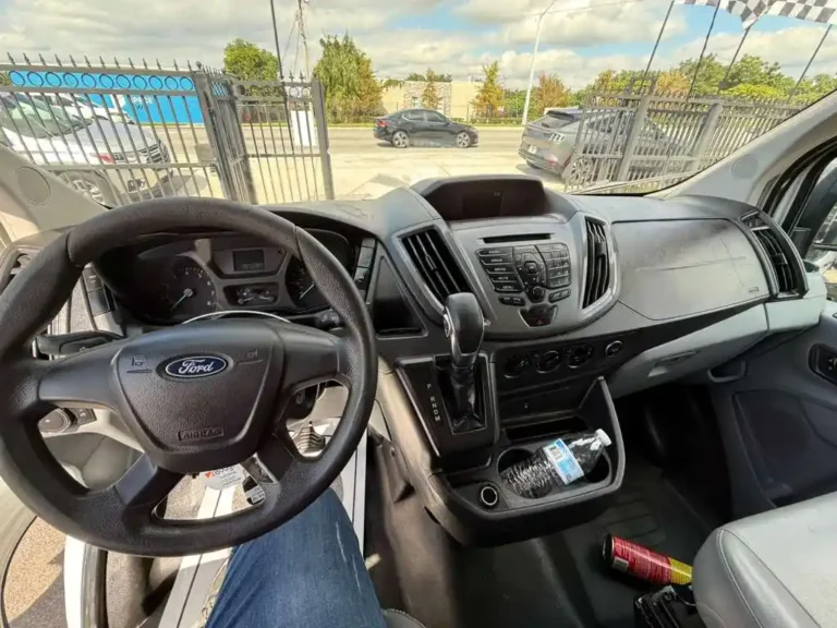 2019-ford-transit-150-b51375 (13)