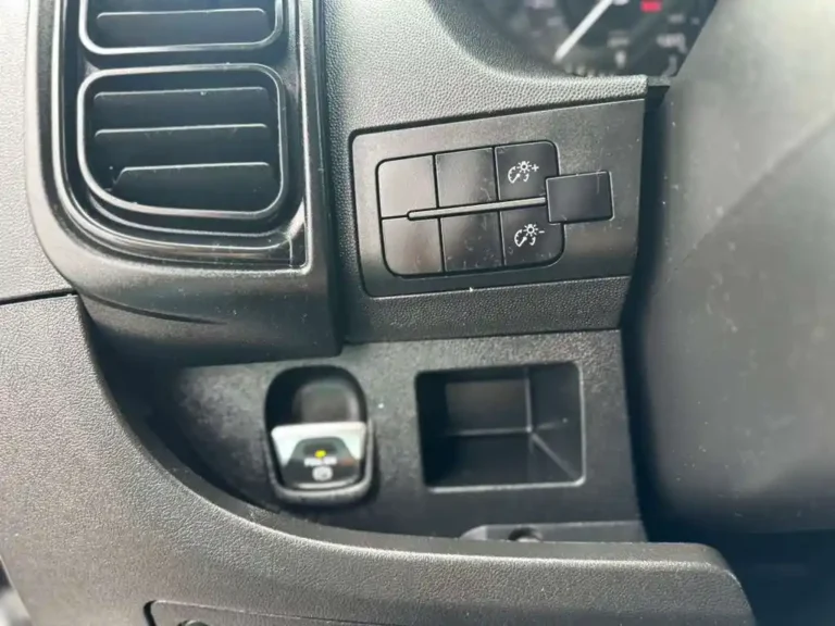 2023-ram-promaster-530886 (18)
