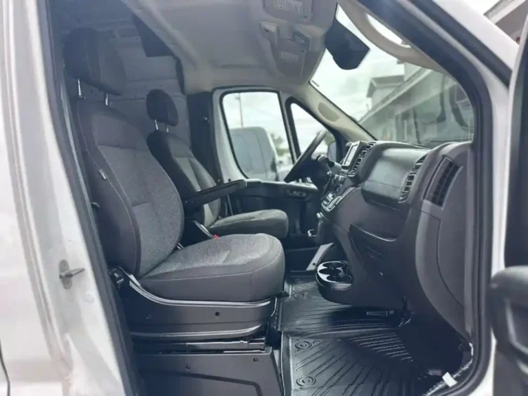 2023-ram-promaster-530886 (32)