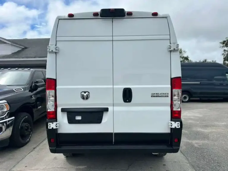 2023-ram-promaster-530886 (7)