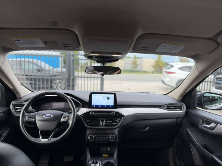 ford-escape-sel-2020-a80928 (12)