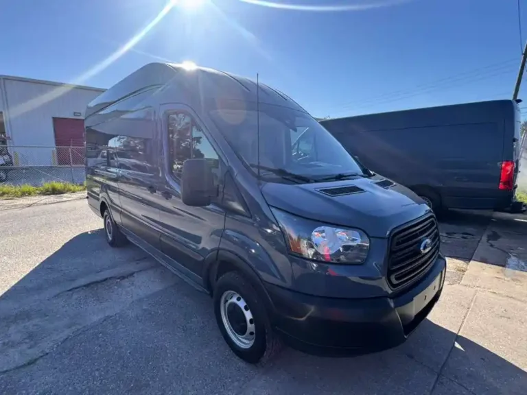 ford-transit-250-b74138 (2)