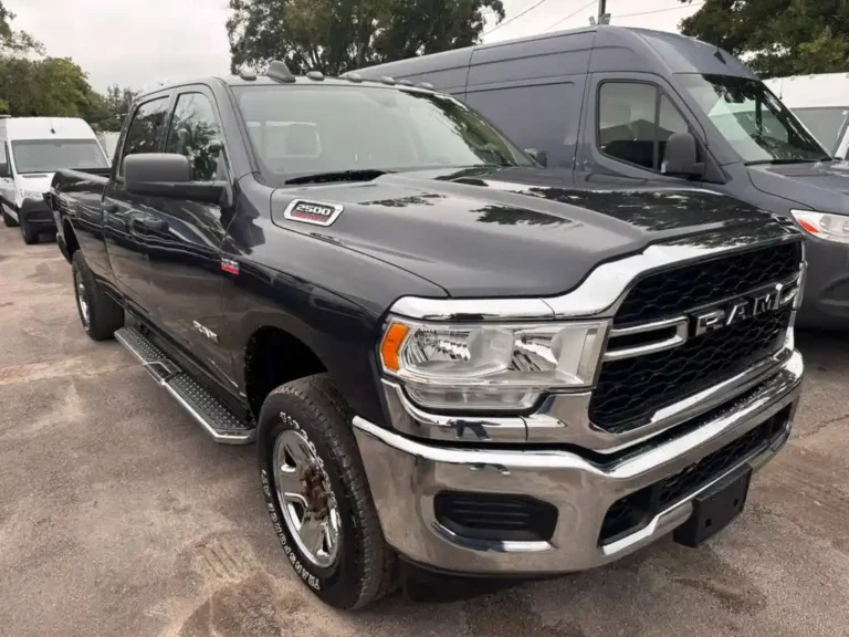 ram-2500-tradesman 2020 163425 (2)