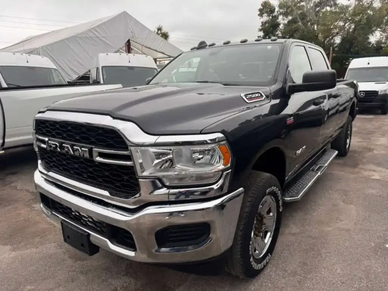 ram-2500-tradesman 2020 163425 (3)