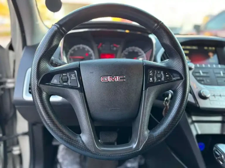 2015-gmc-terrain-353000 (13)