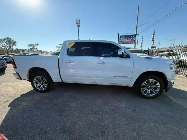 2019-ram-1500-laramie-666879 (3)