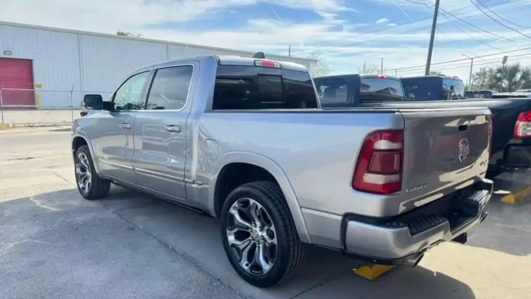 ram-1500-limited-512192 (7)