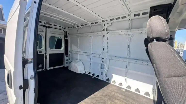 ram-promaster-2500-110795 (11)