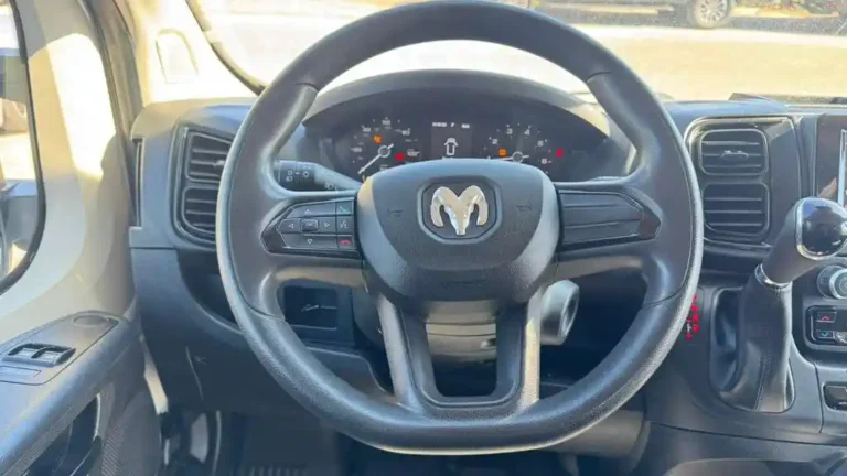 ram-promaster-2500-110795 (12)