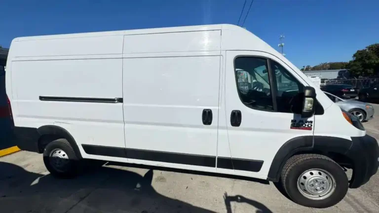 ram-promaster-2500-110795 (9)