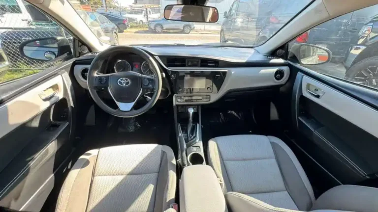 toyota corolla le 721554 (17)