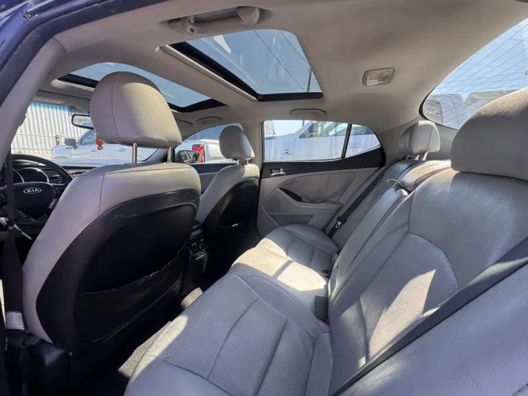 119520 kia optma (11)