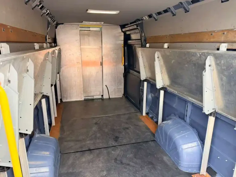 546605 (8)