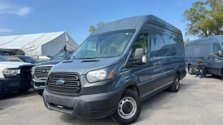 FORD TRANSIT 250 - 2019 - B33137 (3)