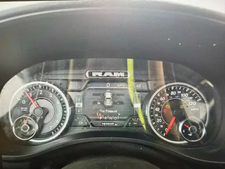 698127 (3)