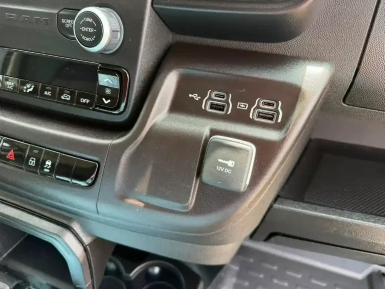 128723 RAM 2500 (14)