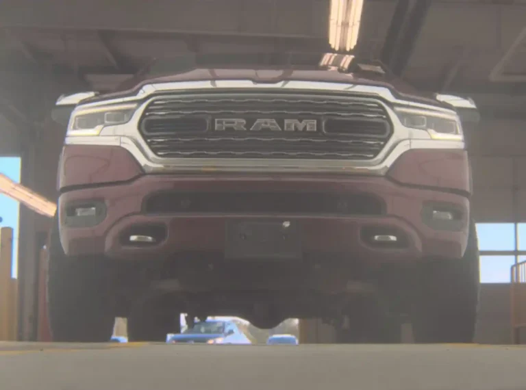 556892 RAM 1500 (7)