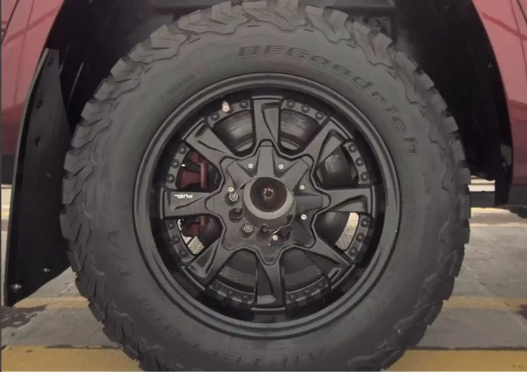 556892 RAM 1500 (8)